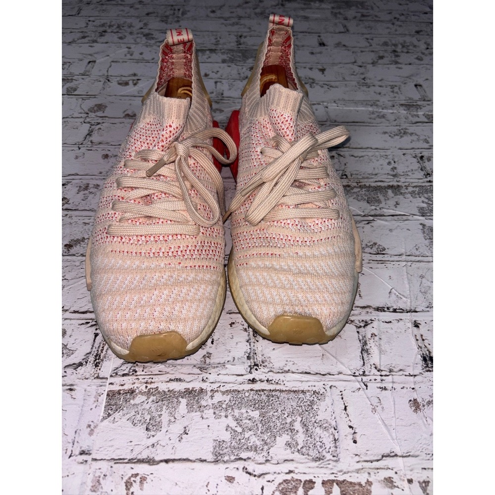 Adidas NMD R1‎ Primeknit Womens pink/white CQ2030 Running Shoes  Size 8.5